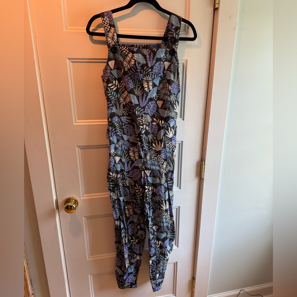 Nooworks Purple and Black Floral Jumpsuit